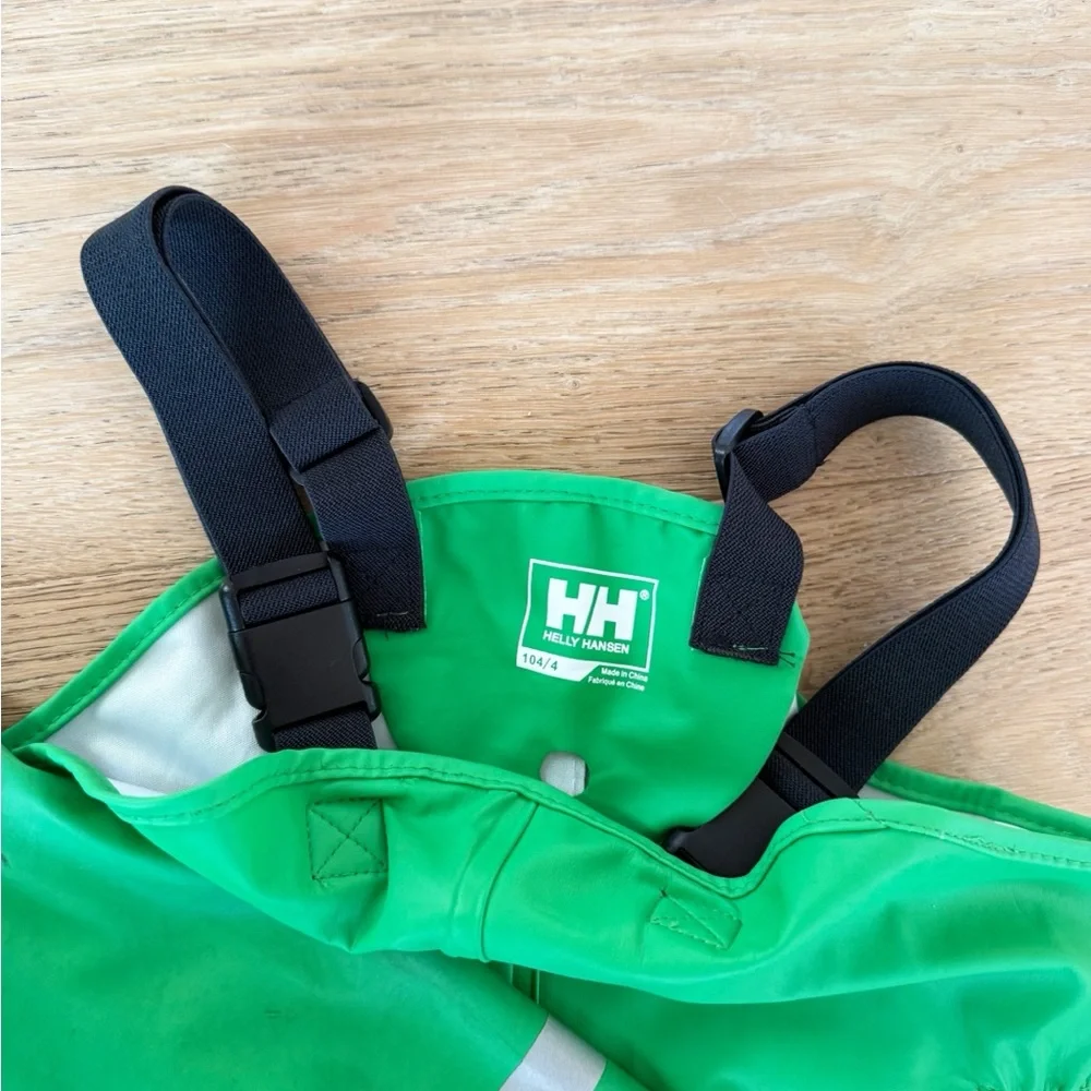 Helly Hansen Vibrant Green and Navy Waterproof Set - Picture 2 of 3